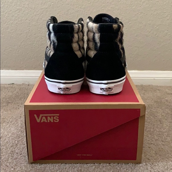 Vans Sk8-Hi (Leopard/Tiger) - Picture 3 of 8